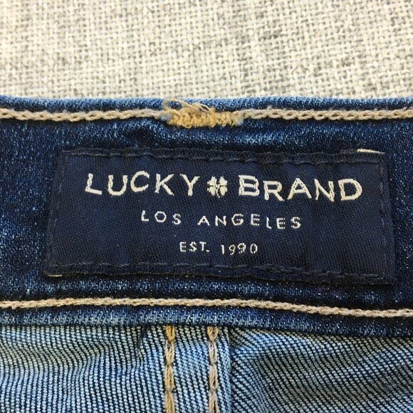 Lucky Brand Women's Jeans and Shirt Outfit Bundle Size 6/S EXCELLENT Condition - Picture 11 of 11